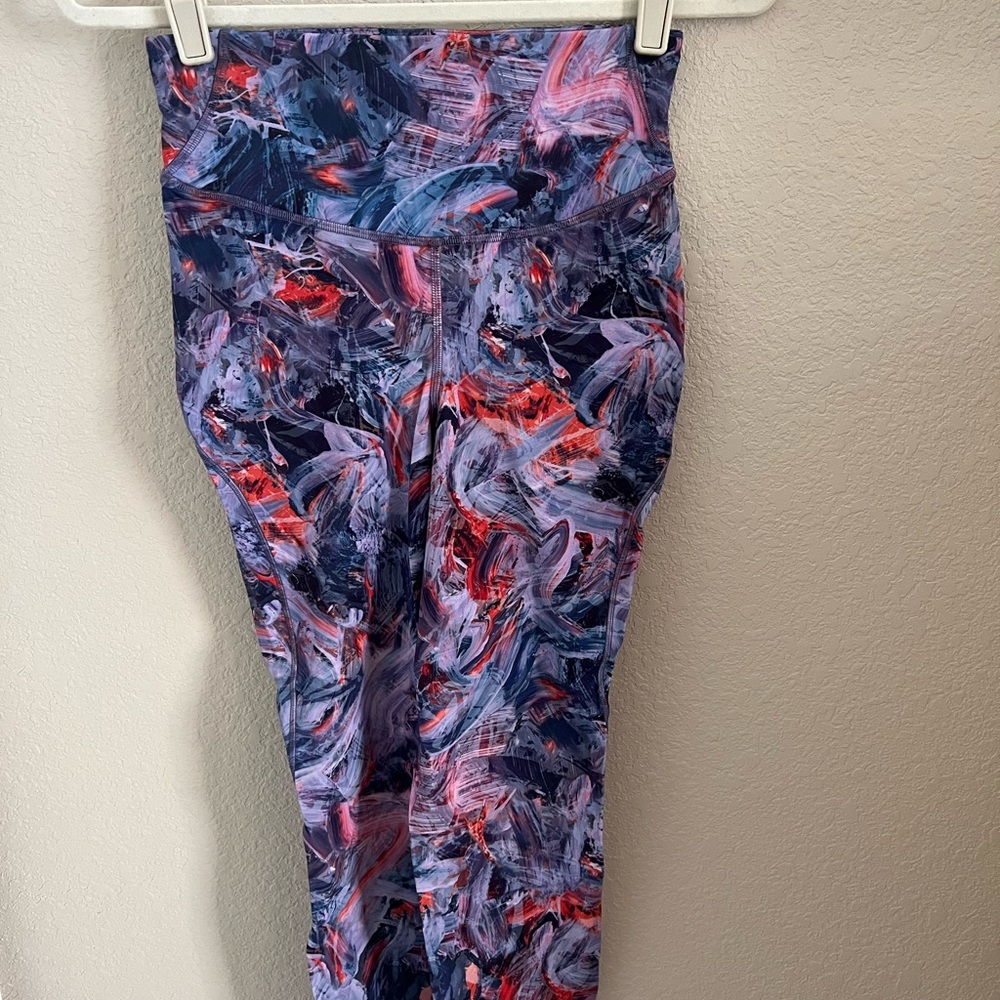 Lululemon Base Pace High-Rise Crop 23" Pant (Sz 6)